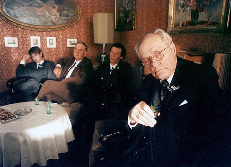 Michael Beran, Miroslav Donutil, Bolek Polívka, Jiří Krejčík - Kuschelnester - Filmfotos
