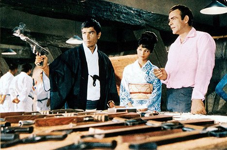Tetsurô Tamba, Akiko Wakabayashi, Sean Connery - James Bond: Csak kétszer élsz - Filmfotók