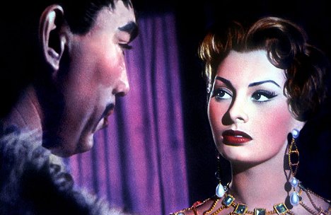 Anthony Quinn, Sophia Loren - Attila - Z filmu