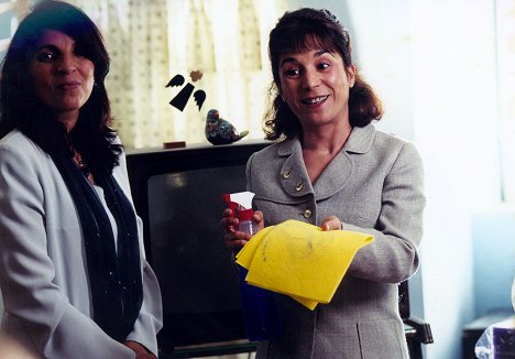 Lucia Sardo, Nathalie Guettà - Don Matteo - Do filme