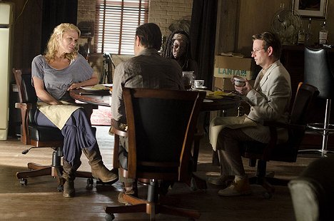 Laurie Holden, Danai Gurira, Dallas Roberts - The Walking Dead - Walk with Me - Photos