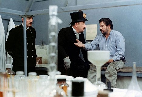 Philippe Noiret, Michel Galabru - Le Juge et l'assassin - Photos