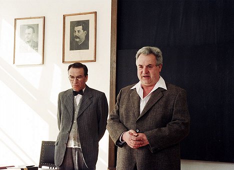 František Němec, Bronislav Poloczek - Bakaláři 1997 - Jak jsme si přečetli Čapka - Z filmu
