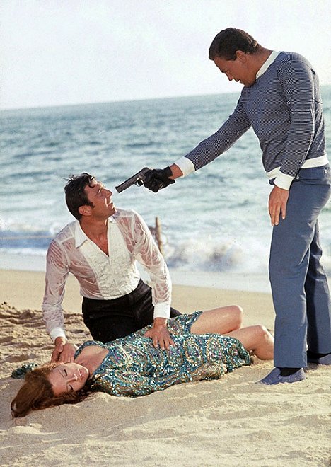Diana Rigg, George Lazenby, Terence Mountain