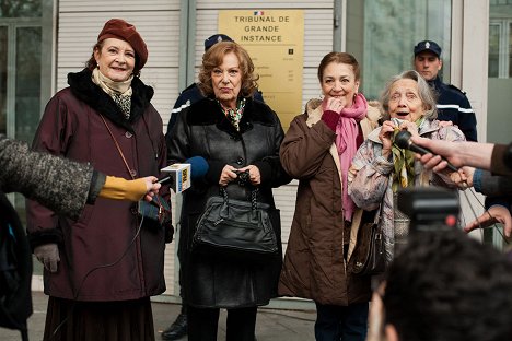 Dominique Lavanant, Bernadette Lafont, Carmen Maura, Françoise Bertin - El postre de la alegría - De la película
