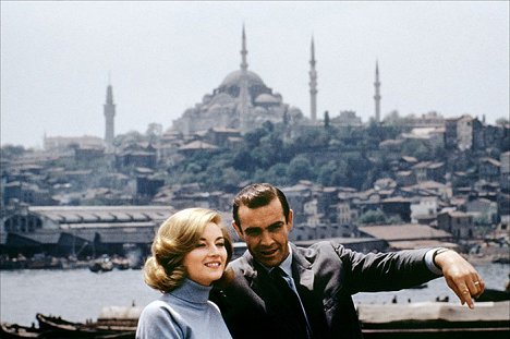 Daniela Bianchi, Sean Connery - From Russia with Love - Van film