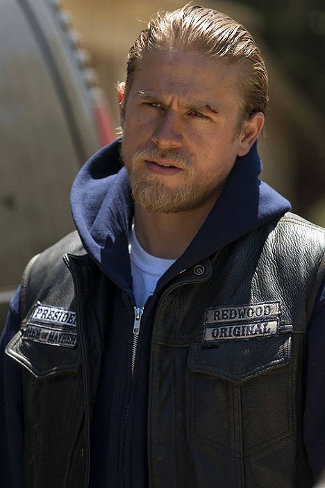 Charlie Hunnam - Sons of Anarchy - Photos