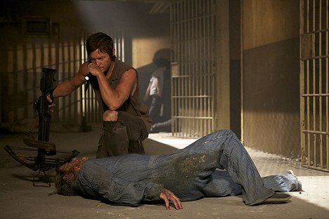 Norman Reedus - The Walking Dead - Hounded - Photos