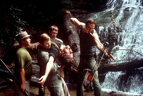 Ned Beatty, Jon Voight, Ronny Cox, Bill McKinney, Burt Reynolds - En djup flod - Kuvat elokuvasta