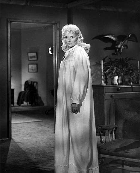 Jane Russell - The Fuzzy Pink Nightgown - Z filmu