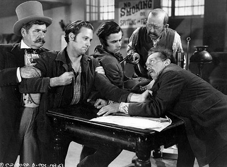 George Bancroft, William Holden, Glenn Ford, Raymond Hatton - Texas - Do filme