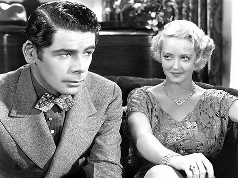 Paul Muni, Bette Davis