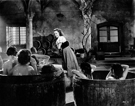 Olivia de Havilland - Seikkailija - Anthony Adverse - Kuvat elokuvasta