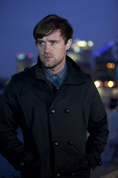 Jonas Armstrong - Twenty8k - Van film