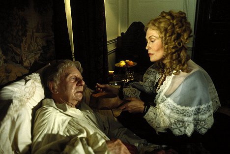 Denholm Elliott, Faye Dunaway - The Wicked Lady - Photos