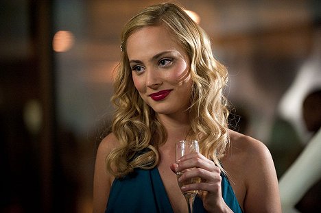 Nora Arnezeder - Maniac - Z filmu