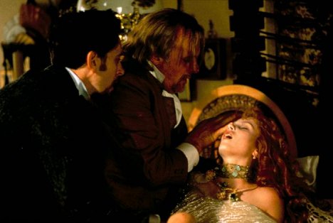 Anthony Hopkins, Sadie Frost - Dracula - Z filmu
