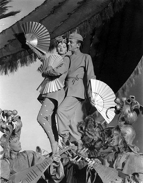 Lucille Bremer, Fred Astaire - Ziegfeld Follies - Filmfotók