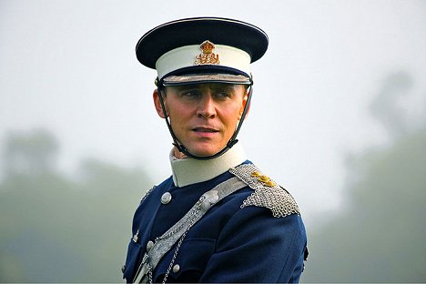 Tom Hiddleston - Hadak útján - Filmfotók