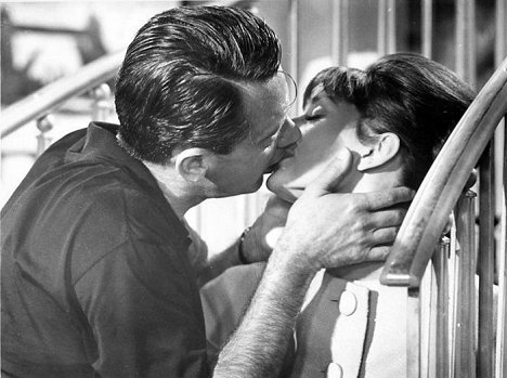 William Holden, Audrey Hepburn - Paris - When It Sizzles - Van film
