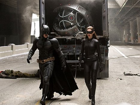Christian Bale, Anne Hathaway - The Dark Knight Rises - Filmfotos