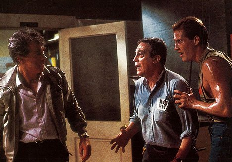 Clu Gulager, James Karen, Thom Mathews - Return of the Living Dead - Verdammt, die Zombies kommen - Filmfotos