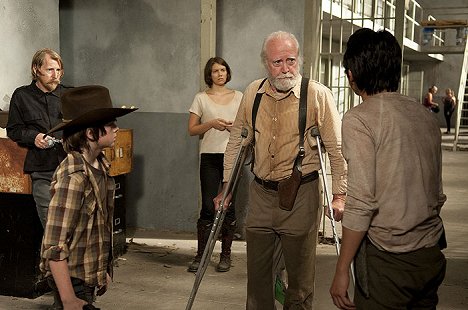 Lew Temple, Chandler Riggs, Lauren Cohan, Scott Wilson - The Walking Dead - Otthon - Filmfotók