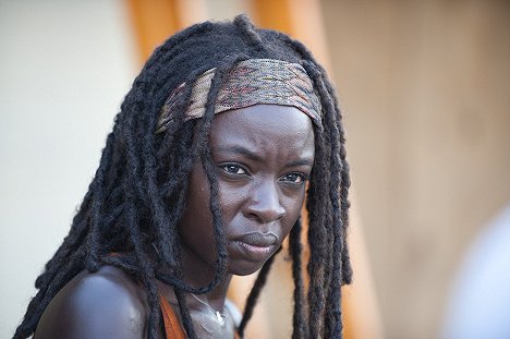 Danai Gurira - Živí mrtví - Očista - Z filmu