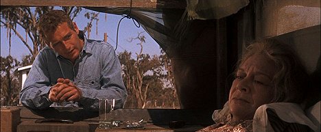 Paul Newman, Jo Van Fleet - Lannistumaton Luke - Kuvat elokuvasta