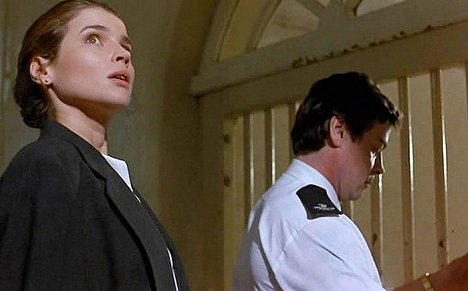 Julia Ormond - Captives - Photos