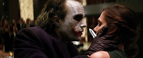 Heath Ledger, Maggie Gyllenhaal - The Dark Knight - Filmfotos