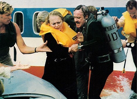 Olivia de Havilland, Jack Lemmon - Airport '77 - Photos