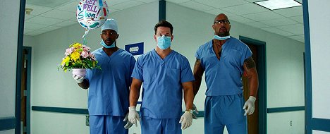 Anthony Mackie, Mark Wahlberg, Dwayne Johnson - No Pain No Gain - Film