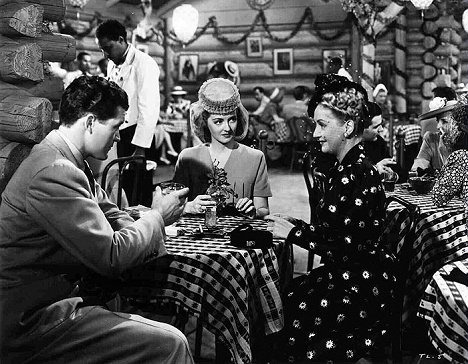 Dennis Morgan, Bette Davis, Lee Patrick - In This Our Life - Z filmu