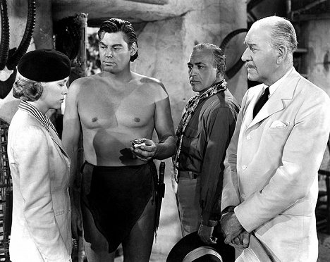 Brenda Joyce, Johnny Weissmuller, Henry Stephenson - Tarzan and the Amazons - Z filmu