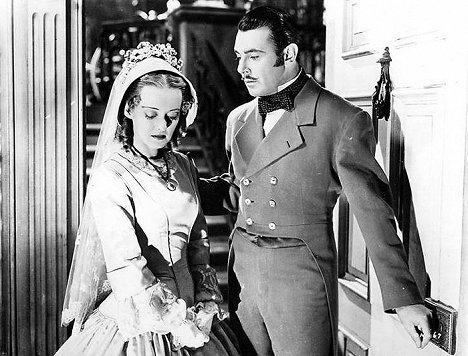 Bette Davis, George Brent - The Old Maid - Photos