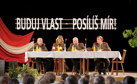 Oldřich Vlach, Matej Landl, Václav Kopta - Občanský průkaz - Z filmu