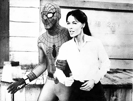 Nicholas Hammond, JoAnna Cameron - O Homem-Aranha e o Pó Radioactivo - Do filme