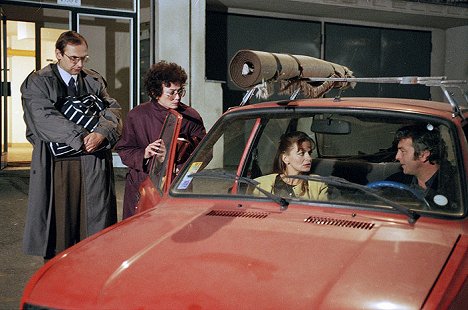 Pavel Kikinčuk, Jana Boušková, Ljuba Krbová, Pavel Trávníček - Bakaláři 1997 - In flagranti - Z filmu