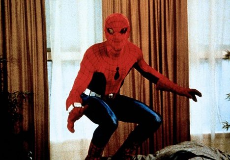 Nicholas Hammond - Spider-Man gegen den gelben Drachen - Filmfotos