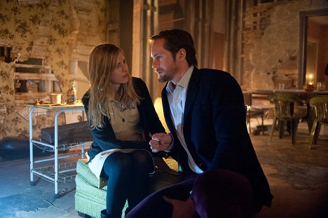 Brit Marling, Alexander Skarsgård - The East - Photos