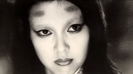 Taeko Shimura - O Gato Preto do Túmulo - Do filme