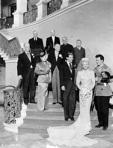 Thurston Hall, Billy Bevan, Spring Byington, Percy Waram, Ron Randell, Frank Orth, Ginger Rogers, Cornel Wilde