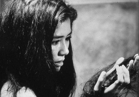 Yoshiko Tanaka - Kuroi ame - Kuvat elokuvasta