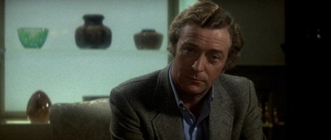 Michael Caine - Dressed to Kill - Photos