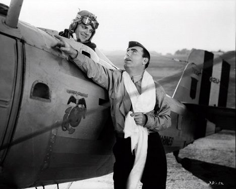 James Cagney, Pat O'Brien - Devil Dogs of the Air - Z filmu