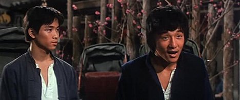 Jackie Chan - Hua fei man cheng chun - Z filmu
