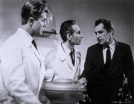 Giacomo Rossi-Stuart, Umberto Raho, Vincent Price - The Last Man on Earth - Filmfotos