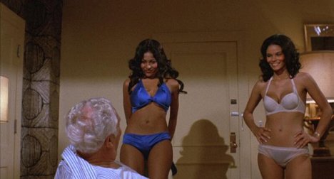 Pam Grier, Juanita Brown - Foxy Brown - Uma Mulher e... Peras! - De filmes