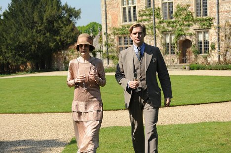 Michelle Dockery, Dan Stevens - Downton Abbey - Photos